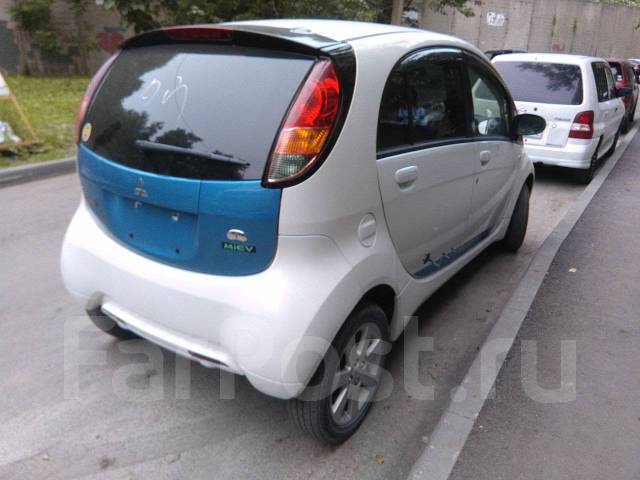 Mitsubishi i MIEV 2011