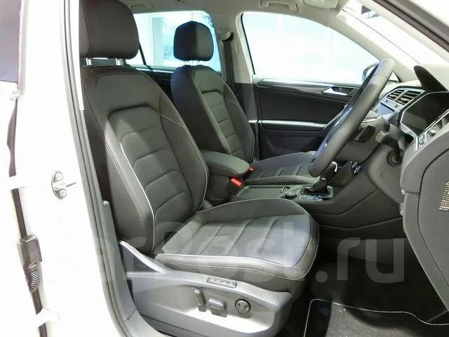 Volkswagen Tiguan. �������, 4wd, 2.0 (150��.�.), ������, �/�. ��� ����� �� ���������� ����