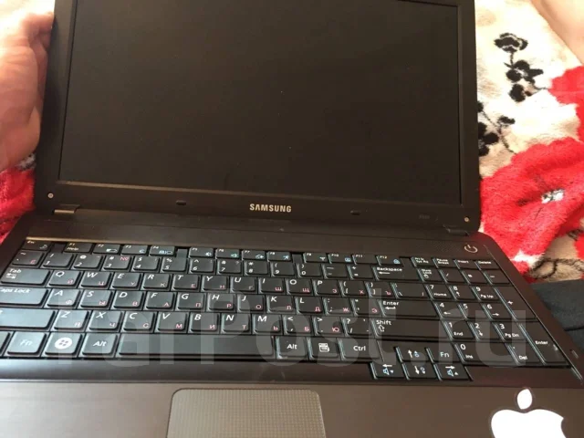 Samsung R540. WiFi: 1, Bluetooth: 1 ����