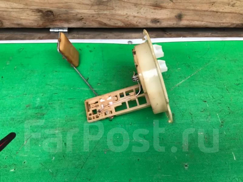 Не работает указатель топлива ниссан серена
