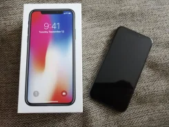 Apple iPhone X. �/�, ������, 4G LTE ����