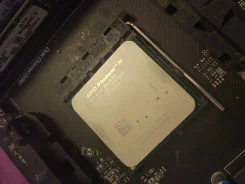 AMD Phenom II X6 1100T ����