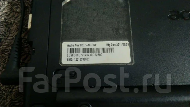 Acer Aspire One D257. 10.1", 1 666����, ��� 2048 ��, ���� 320���, WiFi: 1, ����������� �� 8��. ����