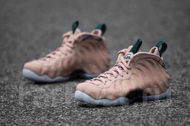 nike air foamposite one particle beige