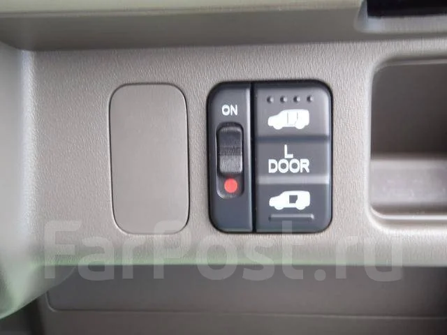 Honda Mobilio. �������, ��������, 1.5 (110��.�.), ������, �/�, ��� ���. ��� ����� �� ������������ ����