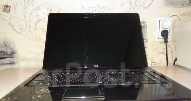 HP Pavilion dv7. 17.3", 2,5����, ��� 4 ��, ���� 500���, WiFi: 1, Bluetooth: 1 ����