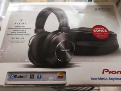 Pioneer SE-MS7BT-K ����