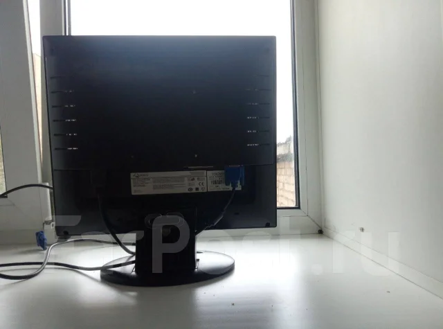 Aquarius. 15" ����