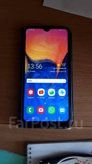 Samsung Galaxy A10. ����� ����