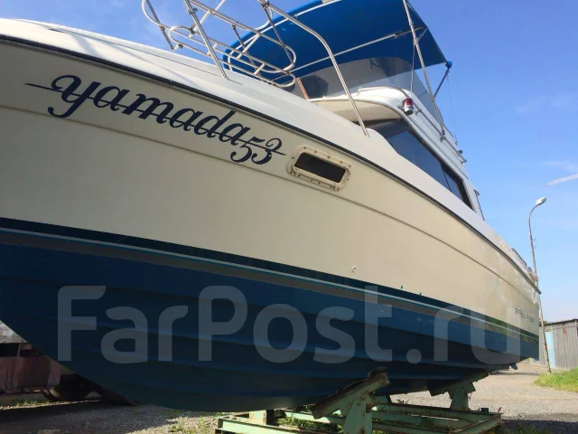 Bayliner. 1990 ���, ����� 8��., ��������� ������������, 220��.�., ������ ����