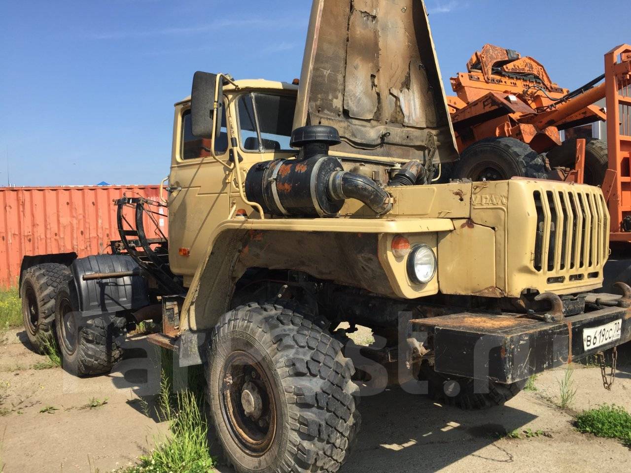 Урал бортовой 4320 полуприцеп. Урал 584. Урал 4320 бортовой. Урал б у красноярск. Урал грузовик 1990.