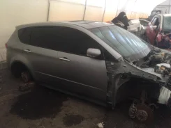 Subaru Tribeca. 4S4WXFLU58S333341 ����