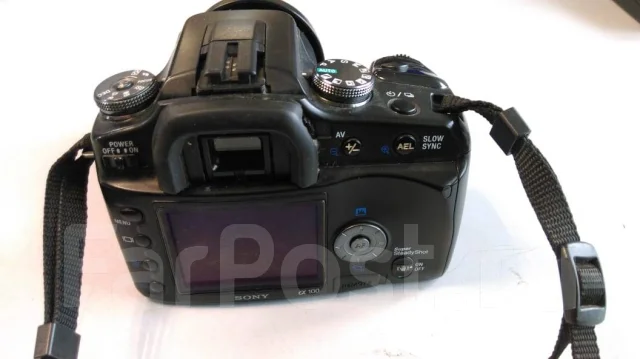 Sony Alpha DSLR-A100 ����
