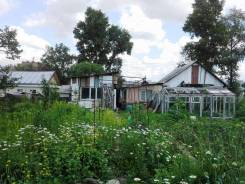 Продам ДОМ в Хабаровске Продам ДОМ. Улица Декабристов 21, р-н Железнодорожный, площадь дома 62,2 кв. м., скважина, электричество 15 кВт, отопление твердотопливное, от агентст...