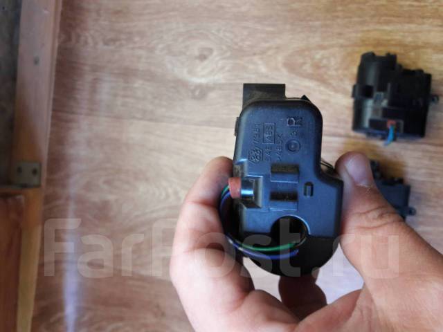 Моторчик складывания зеркал Toyota, Lexus правый. Оригинал купить в ...