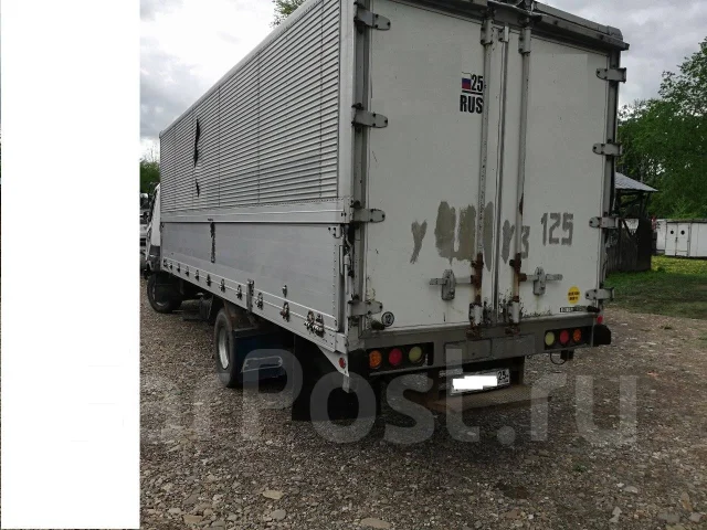 Mitsubishi Fuso Fighter ����