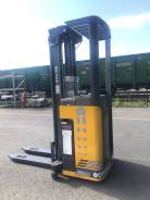 Atlet, 2010 в Новосибирске Atlet. Узкопроходный штабелер AJN540 2010 год, 1 600 кг.