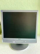 Asus. 17" ����