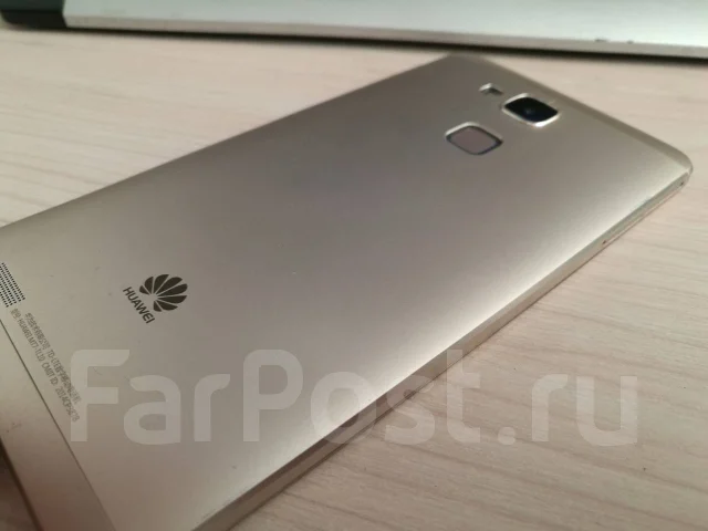 Huawei Ascend Mate 7. �/�, �������, 3G, 4G LTE, Dual-SIM, NFC ����