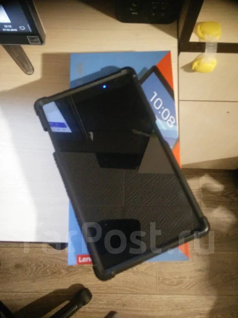 Lenovo Tab 4 8 Plus ����