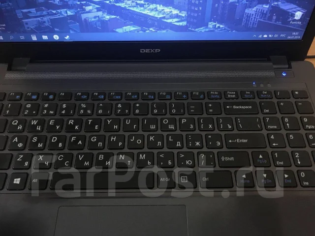 DEXP. 13.3", 2,6����, ��� 6 ��, ���� 500���, WiFi: 1, Bluetooth: 1, ����������� �� 4��. ����