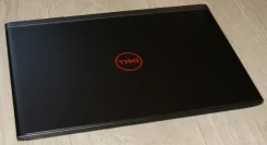 Dell Inspiron 7577. 15.6", 2,8����, ��� 8 ��, ���� 1 024���, WiFi, Bluetooth, ����������� �� 2��. ����