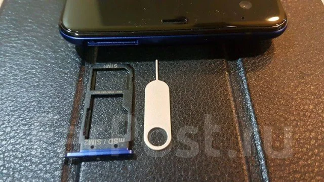 HTC U Ultra. �/�, �����, 3G, 4G LTE, Dual-SIM, ����������, NFC ����