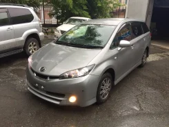 Toyota Wish. ��������, 4wd, 1.8 (130��.�.), ������, 123����. ��, �/�. ��� ����� �� ������������ ����