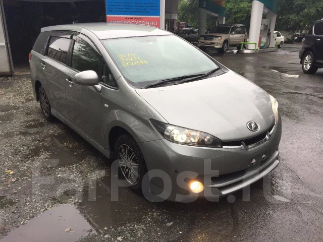 Toyota Wish. ��������, 4wd, 1.8 (130��.�.), ������, 123����. ��, �/�. ��� ����� �� ������������ ����
