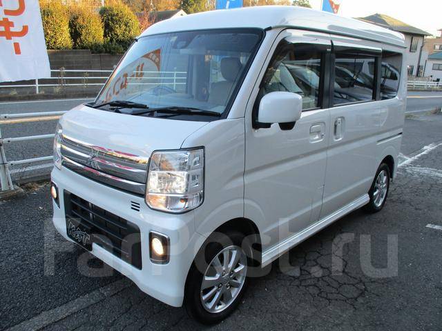Mitsubishi box. Мицубиси Таун бокс. Mitsubishi Town Box 2008. Mitsubishi Town Box. Мицубиси Таун бокс фото.