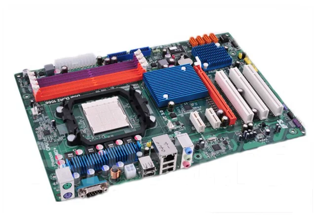 Socket AM2+ ����