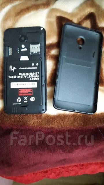 Fly FS407 Stratus 6. �/�, 8 ��, ������, 3G, Dual-SIM ����