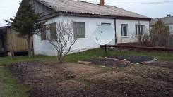 3-комнатная, улица Строительная (с. Береговое) 15 во Владивостоке 3-комнатная, улица Строительная (с. Береговое) 15. По-ов. Песчанный, проверенное агентство, 65,7 кв. м. Дом снаружи