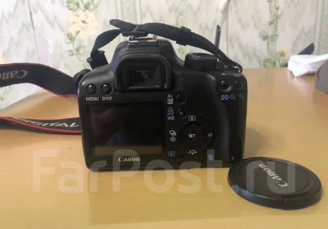 Canon EOS 1000D ����