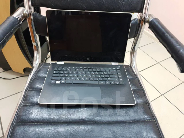 HP Pavilion x360 13-a150nr. WiFi: 1, Bluetooth: 1 ����