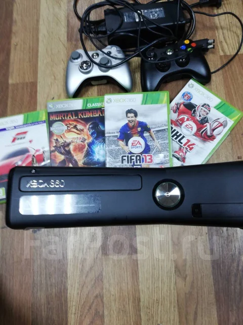 Microsoft Xbox 360 Slim ����