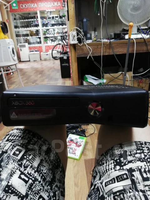 Microsoft Xbox 360 Slim ����