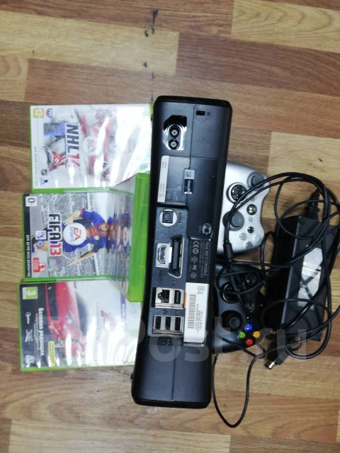 Microsoft Xbox 360 Slim ����
