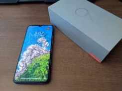 Xiaomi Mi9. �����, �����, 4G LTE, ����������, NFC ����