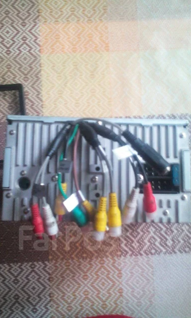 Velas VDD-710UB ����