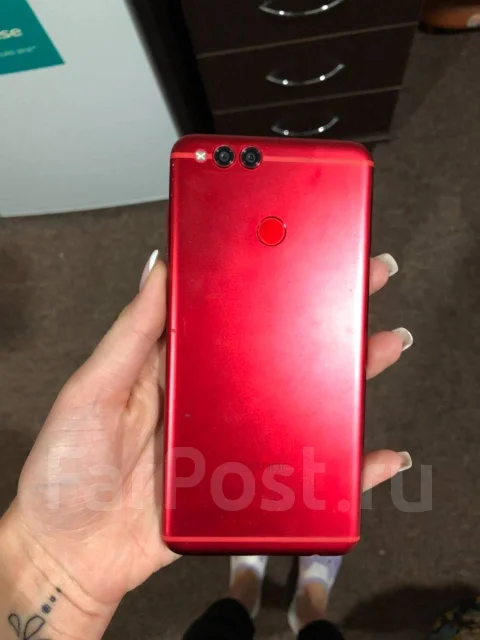 Honor 7X. �/�, ������� ����