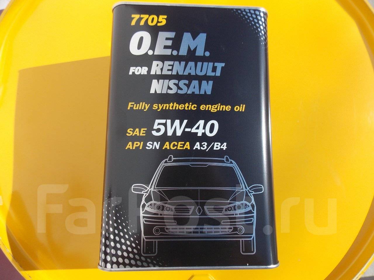 Масло рено ниссан. Масло OEM Nissan\ Renault 5w 40. Масло оригинал Рено Логан. Renault Oil change.