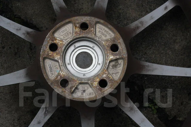 Enkei RSM9. 8.0x18", 5x112, ET50, �� 73���. ����