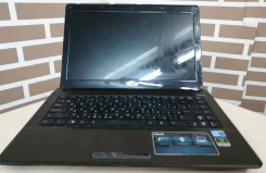Asus K42J. 2,4����, WiFi: 1, Bluetooth: 1 ����