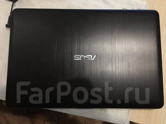 Asus R. 15.6", 1,5����, ��� 4 ��, ���� 320���, WiFi: 1, Bluetooth: 1, ����������� �� 3��. ����