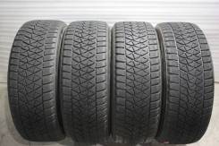 Bridgestone Blizzak DM-V2, 235/55 R19 в Омске Bridgestone Blizzak DM-V2. Зимние, без шипов, 2014 год, 30 %