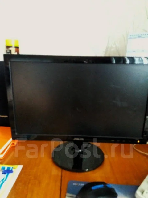 Asus. 18.5" ����