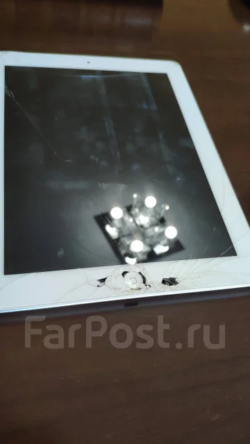 Apple iPad 4 ����