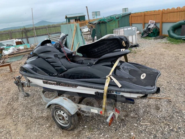 Yamaha WaveRunner. 2000 ��� ����