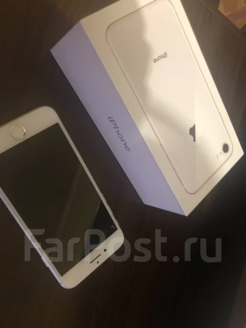 Apple iPhone 8. �/�, �����, 4G LTE, NFC ����